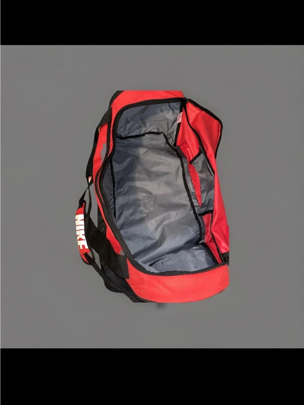 Nike Training Duffel Bag Brasilia 9.5 With Strap Red/Black 5 Zipp Compartments
